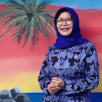 IBU-KEPALA-SEKOLAH-SDN-BANJAREJO-KOTA-MADIUN1024x1024